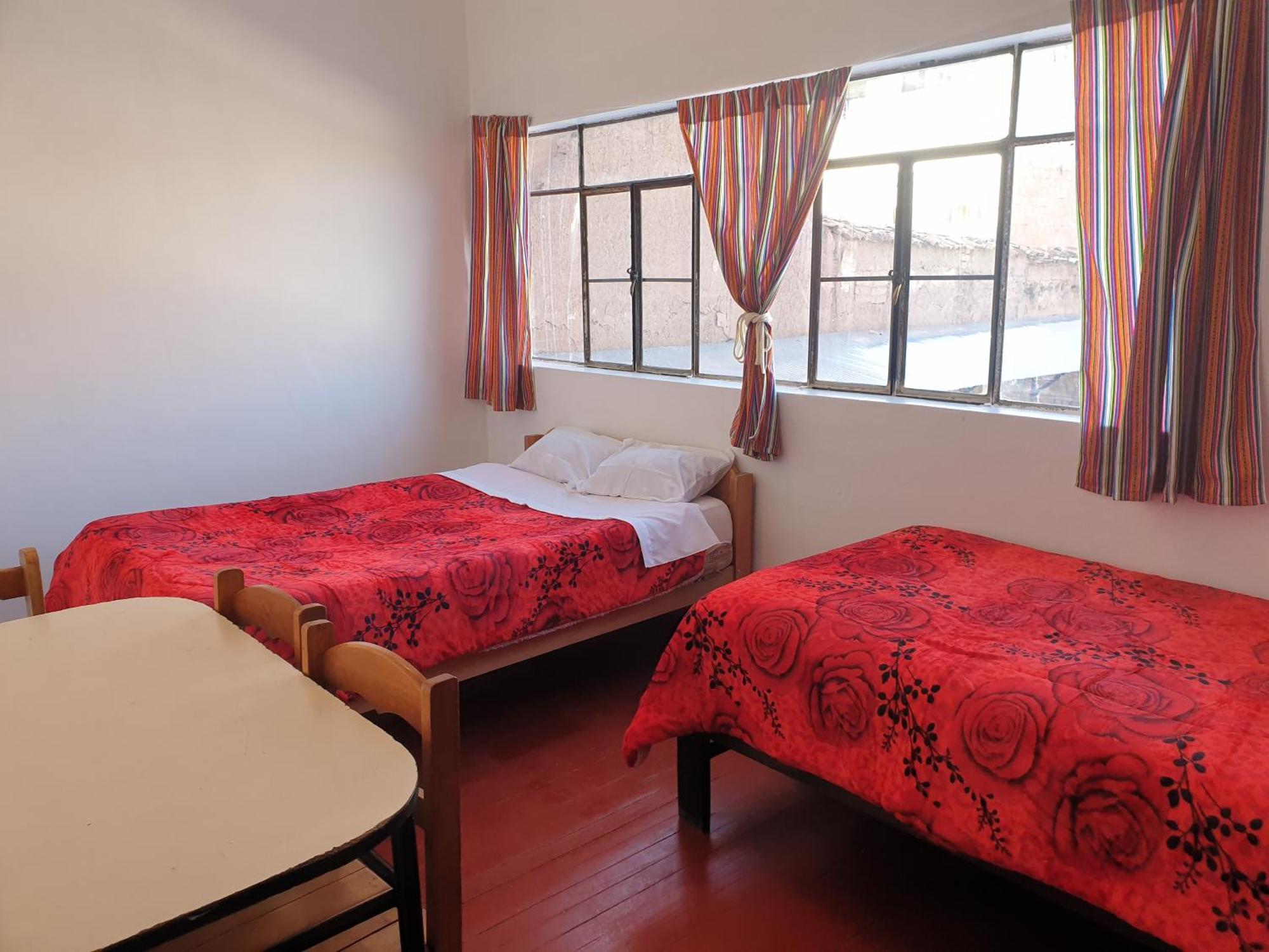 Sk Hostal Cusco Bilik gambar
