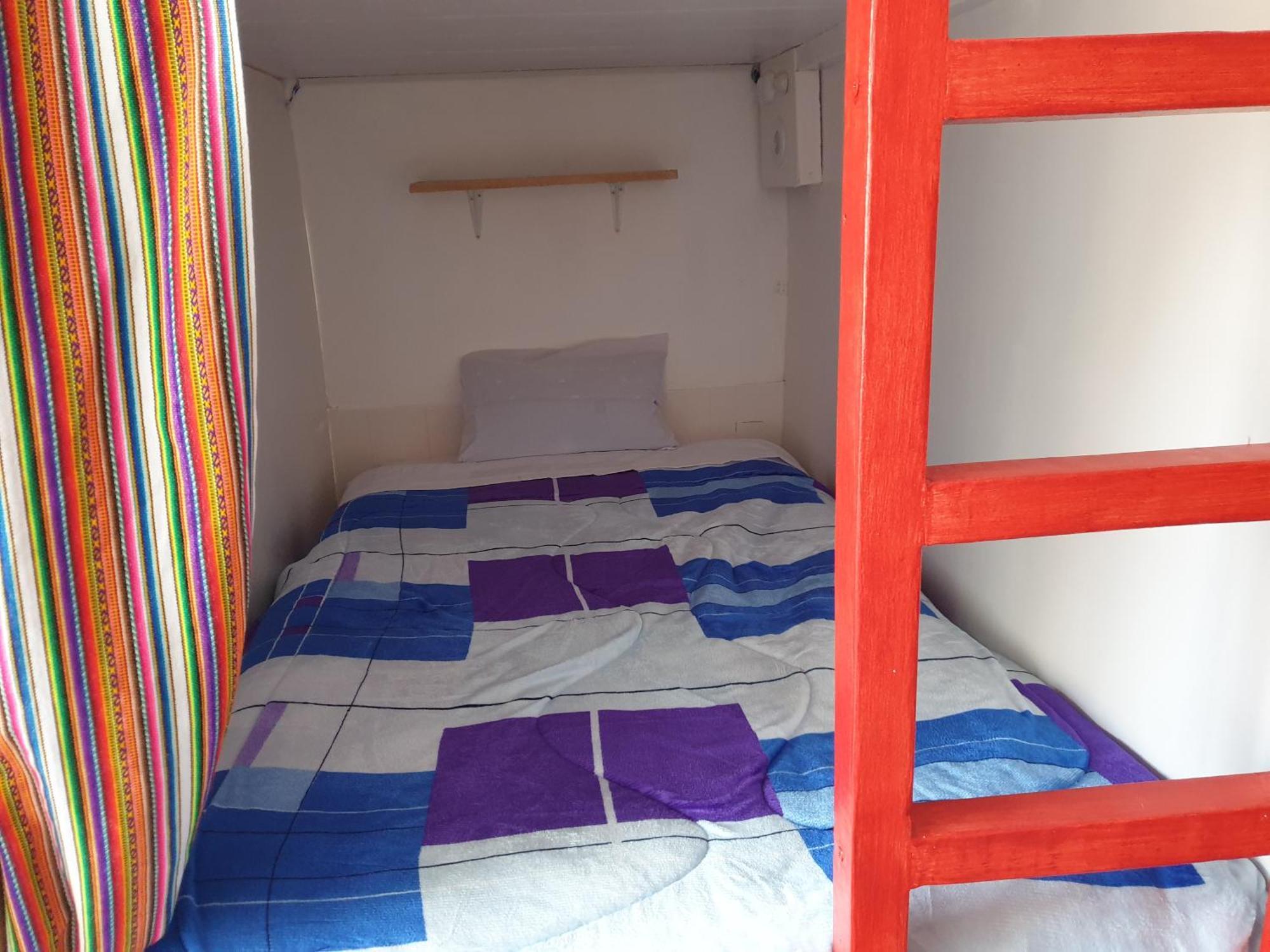 Sk Hostal Cusco Bilik gambar