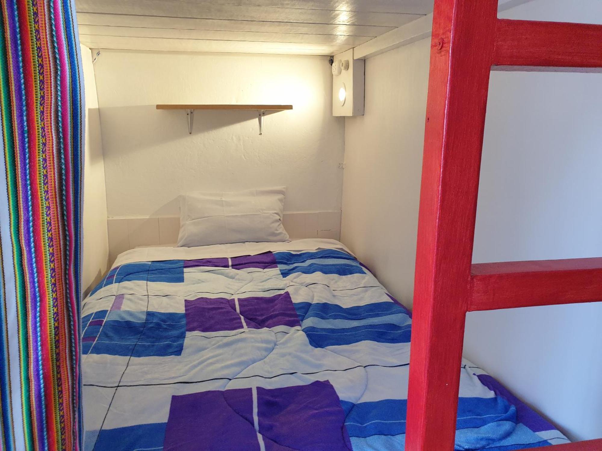 Sk Hostal Cusco Bilik gambar